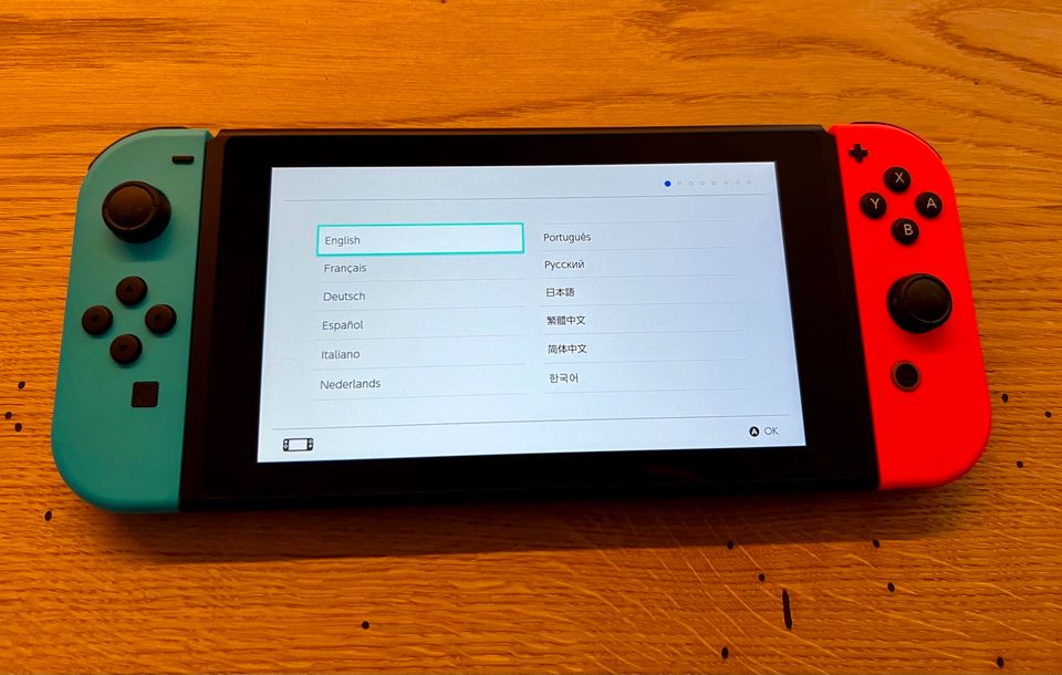 Nintendo Switch mit viel Zubehör, super Zustand! in Sonsbeck