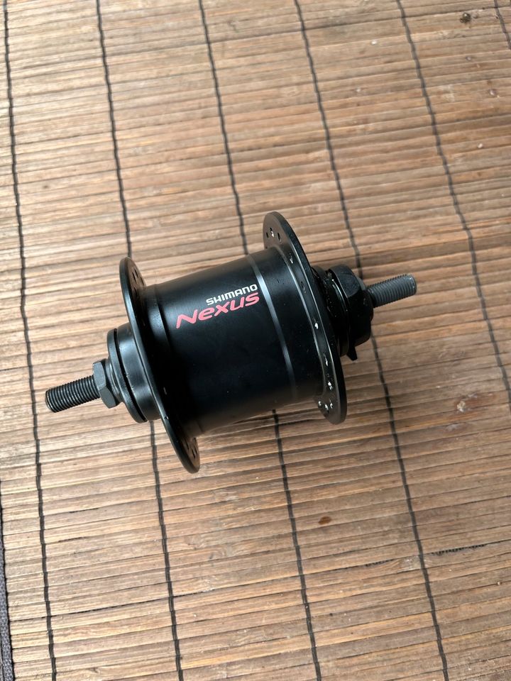 Shimano Dynamo Nabendynamo in Vollersode