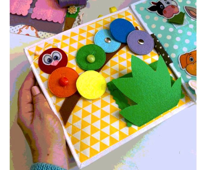 montessori Spielzeug busy board Quiet Buch Baby handmade in Frankfurt am Main