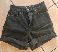 High waist JeansshortsGr. XS in Schwarz Sachsen-Anhalt - Rogätz Vorschau