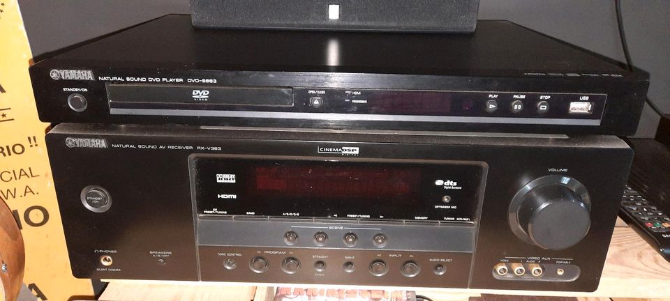 Yamaha AV Receiver RX-V363 + DVD Player S663 in Hamburg