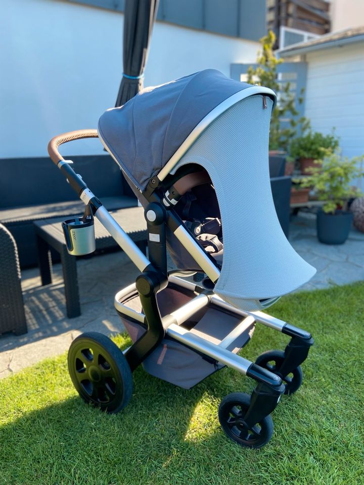 Joolz day 3 Kinderwagen, neuwertig! mit Zubehör in Haibach Unterfr.