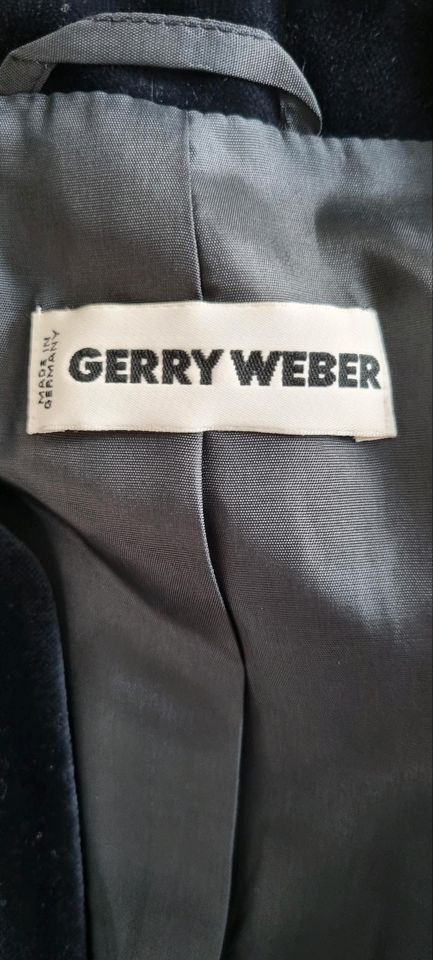 Samt Blazer Gerry Weber Gr. 42/44 in Hamburg