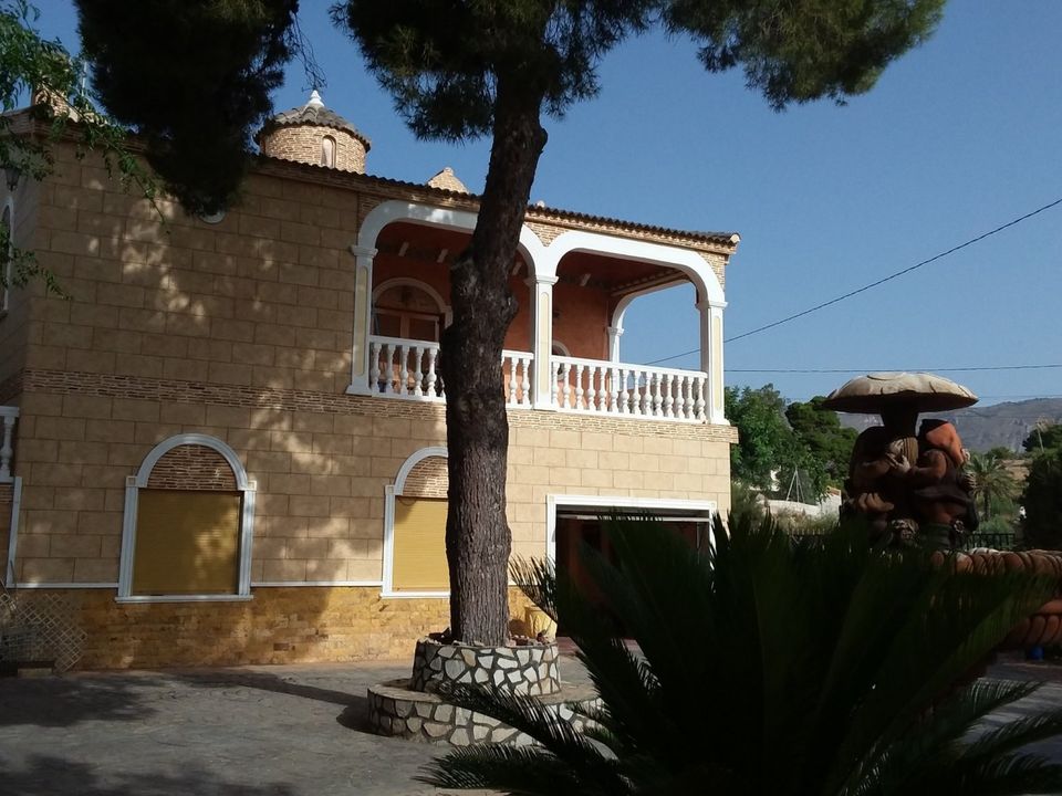 Landhaus in Crevillente / Alicante mit 4 Schlafzimmern, Pool, Garage und Tennisplatz, nur 30 Minuten vom Strand, Costa Blanca / Spanien in Oyten