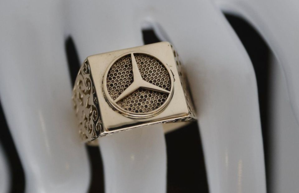 Siegelring Herrenring 585/14K Mercedes Ring 7,25Gr. Gelbgold in Kiel