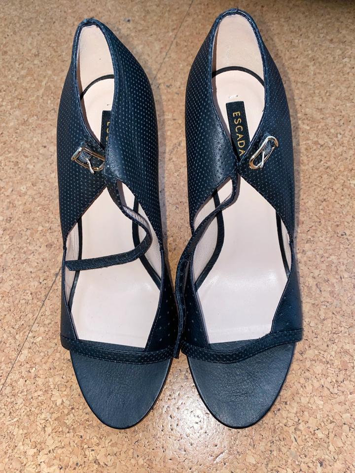 Wunderschöne, grazile Highheels von Escada in Größe 40 in Baden-Baden