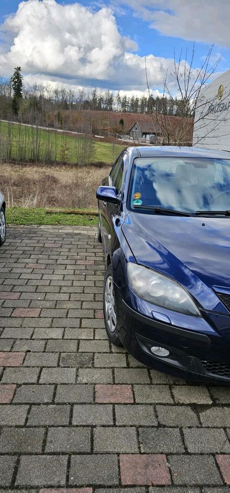 Mazda 3, Steuerkette, TÜV Februar 2025 , Auf Wunsch Neu in Pfalzgrafenweiler