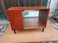 DDR Kommode Schrank Bar Ostalgie Retro Glasvitrine Leipzig - Leipzig, Zentrum Vorschau