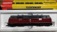 Fleischmann Spur H0 4235 Diesellok BR 221 111-8  DB Analog in OVP Essen - Essen-Kray Vorschau