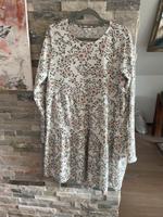 Kleid Blumen C&a gr. XL , top Zustand Wandsbek - Hamburg Bramfeld Vorschau