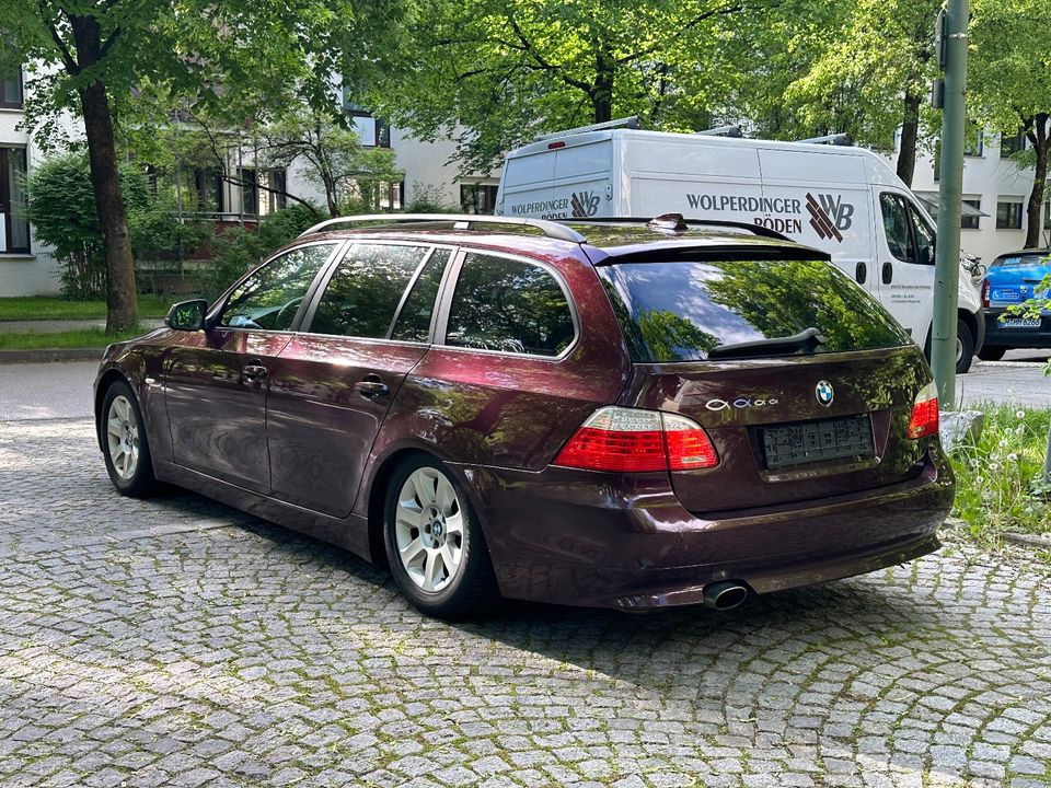 Autos BMW 520d Touring Edition Exclusive - Heau-Up|Navi Prof in München