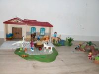 Playmobil Bauernhaus mit viel Zubehör Nordrhein-Westfalen - Espelkamp Vorschau