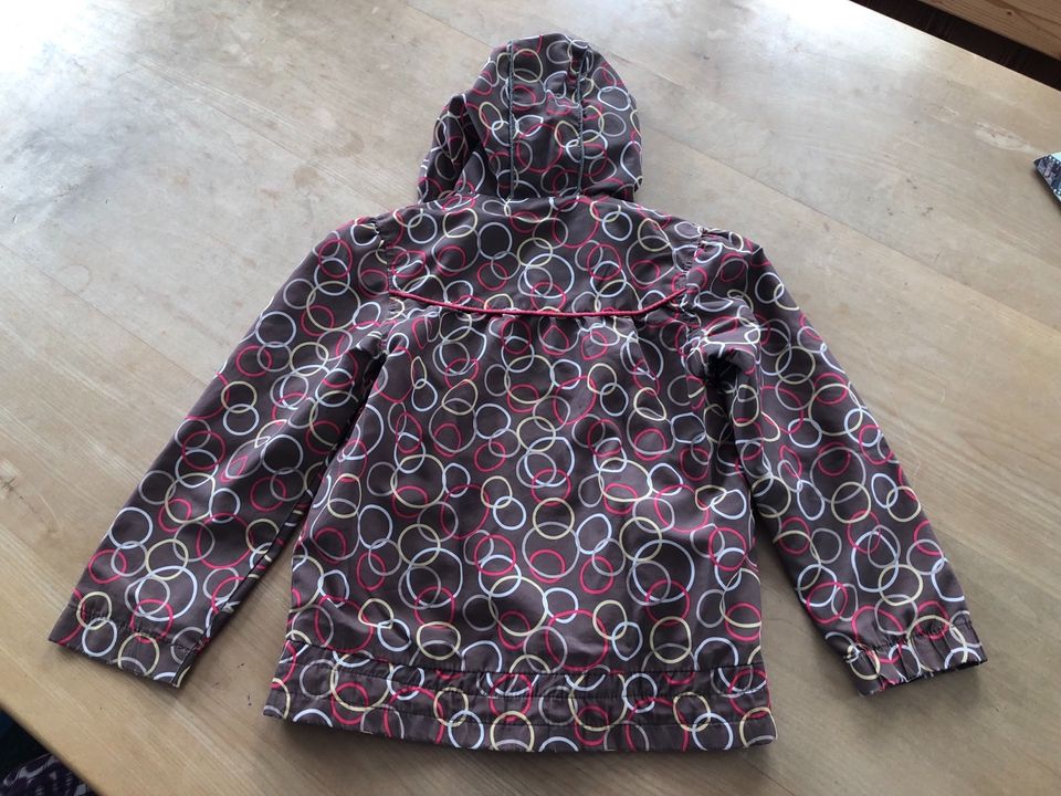 Mädchen Okay Windjacke Sommerjacke dünne Jacke Gr 122 in Wiggensbach