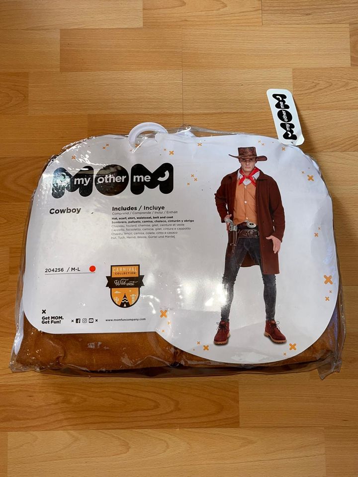 Cowboy-Kostüm für Erwachsene mit 6 Teilen Gr. M-L in Beilngries