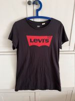 Levi‘s T Shirt in Gr. M/L München - Bogenhausen Vorschau