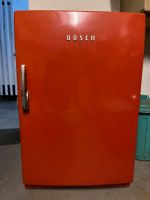 Kühlschrank Bosch Retro 1959 rot Unterbau funktionstüchtig Essen-West - Holsterhausen Vorschau