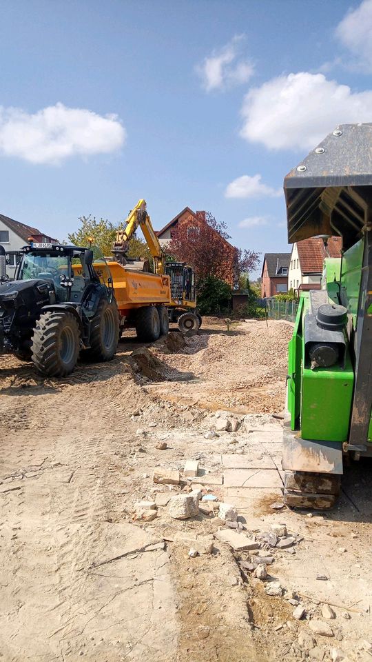 Abfuhr von Mutterboden und Sand in Neustadt am Rübenberge