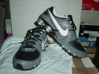 Nike Shox Turbo Xi SL Trainers in der Gr. 44,5 in grau schwarz Köln - Rath-Heumar Vorschau