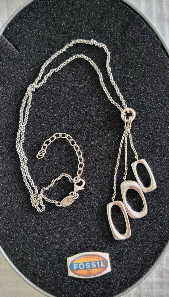 Fossil Damen Kette / 925 Sterlingsilber in Metallbox in Bad Orb