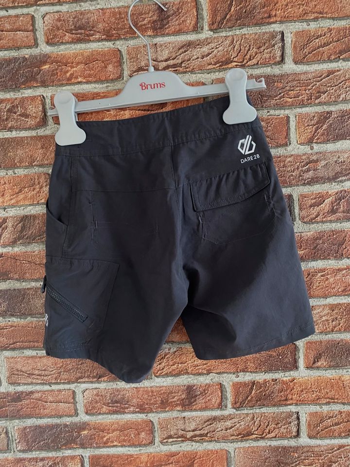 Dare2b Outdoor Shorts 104/110 neuwertig in Waltershausen