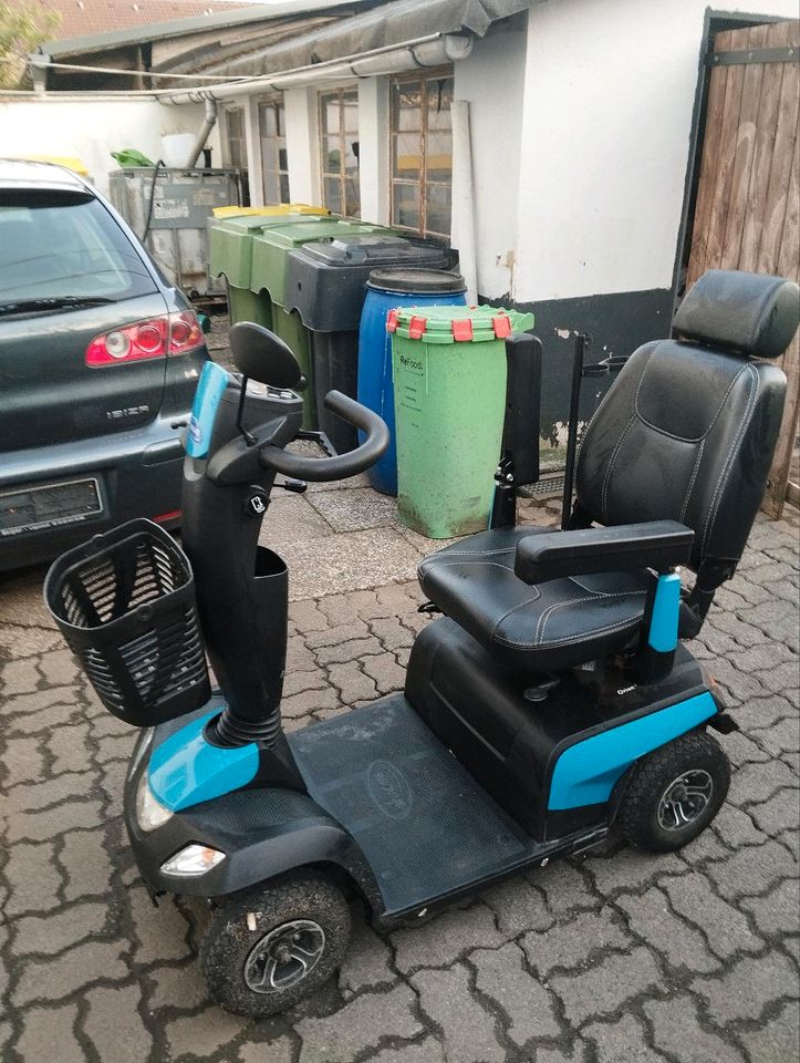 Elektro Scooter für gehbehinderte in Kierspe