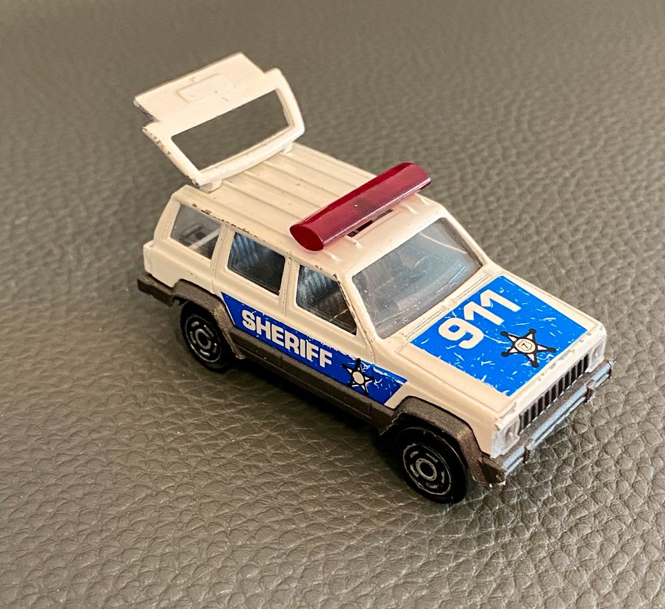 Majorette Jeep Cherokee 4x4, Police / Sheriff, Nr. 224 in Mainz