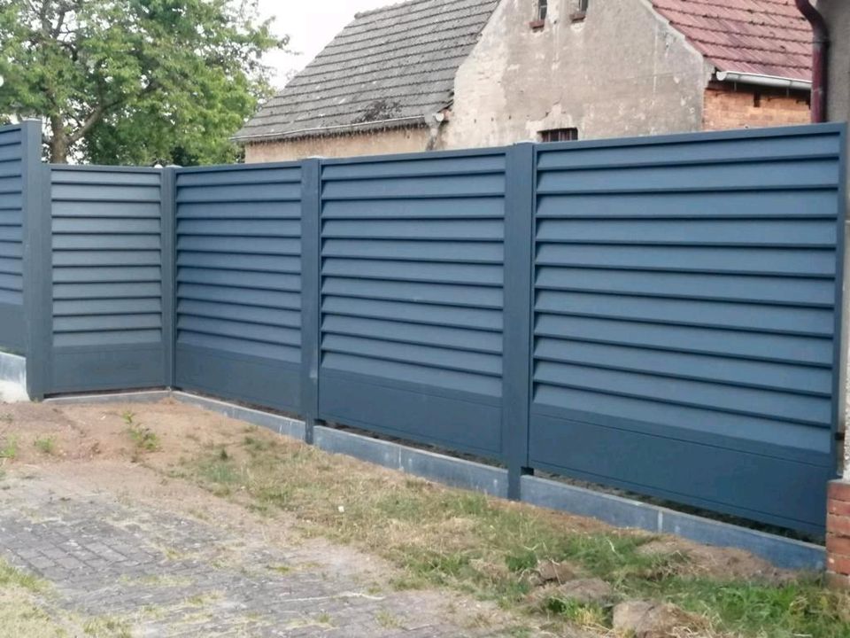 Sichtschutz Zaun / Doppelstabmatte mit Sichtschutz in Bautzen