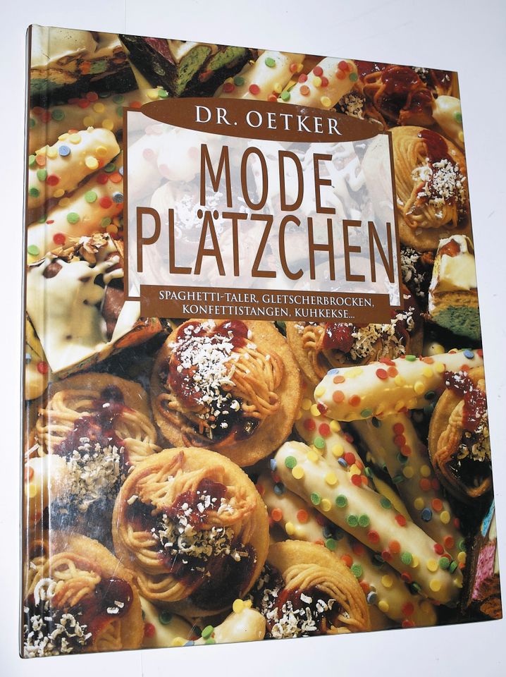 Dr. Oetker Backbuch Mode Plätzchen Kekse*Kuhkekse/Füße/Herzen in Oy-Mittelberg