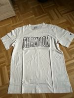 Herren T-Shirt von Champion Größe XL Essen - Essen-Borbeck Vorschau