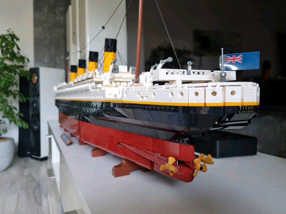 Lego 10294 Titanic in Hessen - Hainburg, Lego & Duplo günstig kaufen,  gebraucht oder neu
