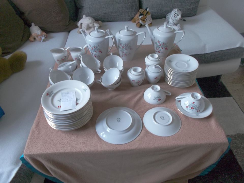 DDR-Kaffeeservice für von 8 Personen Fine China Made Geemany in Berlin