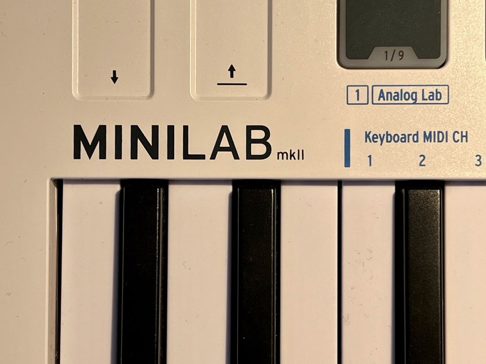 Arturia MiniLab mkII Keyboard MIDI USB neuwertig in Hamburg