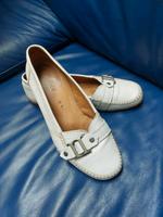 Gabor Leder Schuhe flach Ballerina Mokassin 7 (40,5) weiß Bayern - Waldkirchen Vorschau