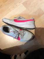 Nike Lederschuh 37,5 Bayern - Haßfurt Vorschau