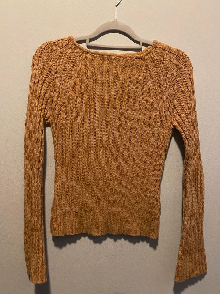 Vintage Strickpullover Colloseum mit Trompetenärmel in Berlin