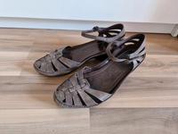 Damen Leder Sandalen von Clarks  Gr. 40,5 Berlin - Spandau Vorschau