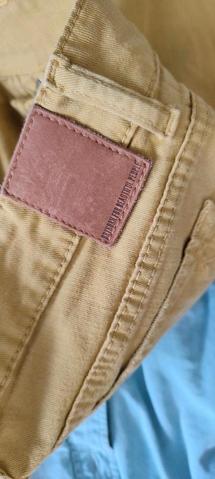 DRYKORN Jeans maisgelb curry XS-S  34-36 4×getragen in Mühldorf a.Inn