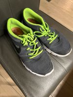 Nike Sportschuhe 47,5 grau grün Schuhe 13 12 Bayern - Neukirchen bei Sulzbach Rosenberg Vorschau