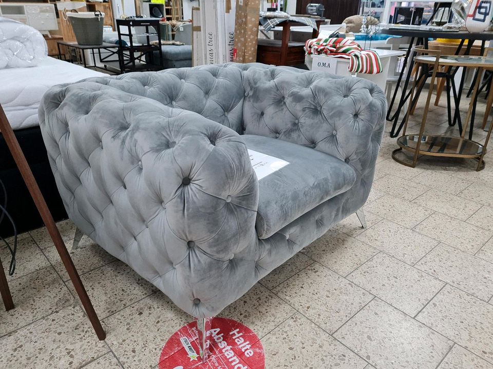 Sessel Ohrensessel Polstersessel Chesterfield Möbel UVP 949€ in Herbstein