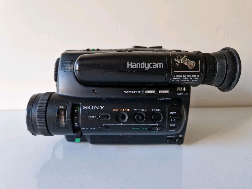 SONY CCD-TR55E Camcorder Video 8 in West - Sindlingen | eBay Kleinanzeigen  ist jetzt Kleinanzeigen