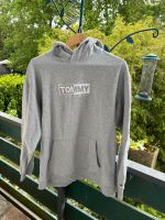 Grauer Tommy Hilfiger Pullover Nordrhein-Westfalen - Weilerswist Vorschau