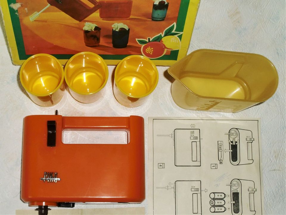 PIKO MIX-SET, DDR Spielzeug, inkl. Batterien, 70'er Jahre in Auerbach (Vogtland)