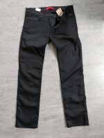 Hugo Boss Red Label Stretch  Herren Hose Jeans schwarz 32/32 Nordrhein-Westfalen - Bad Lippspringe Vorschau