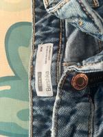 Tolle Bershka Jeans  Größe 36 Hessen - Herborn Vorschau