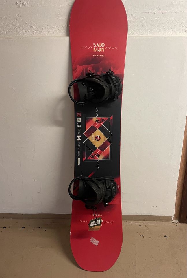 Snowboard 150 cm inkl. Schuhe in Lenggries