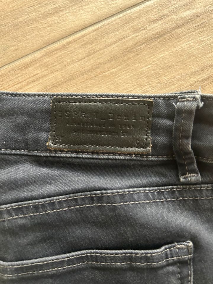 Esprit Jeans denim skinny W 28 L 32 blau-grau in Bad Zwischenahn