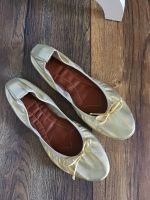 Paco Gil Ballerinas Größe 35,5 36 wneu ❤️ Gold ❤️ Nordrhein-Westfalen - Brilon Vorschau