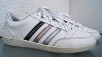 Adidas Turnschuhe! Lederimitat. 39 1/3. Weiß. Gut Zustand. Sachsen - Boxberg / Oberlausitz Vorschau
