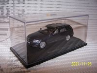 Modell Auto Mercedes Benz C-Klasse T-Modell in VITRINE Gebraucht! Thüringen - Drei Gleichen Vorschau