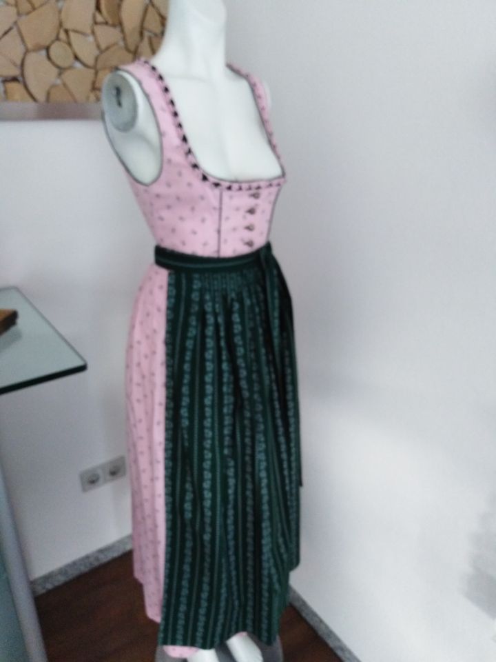 Klassisches Dirndl von Stockerpoint rosa grün Gr. 38 Maxi in Aiterhofen